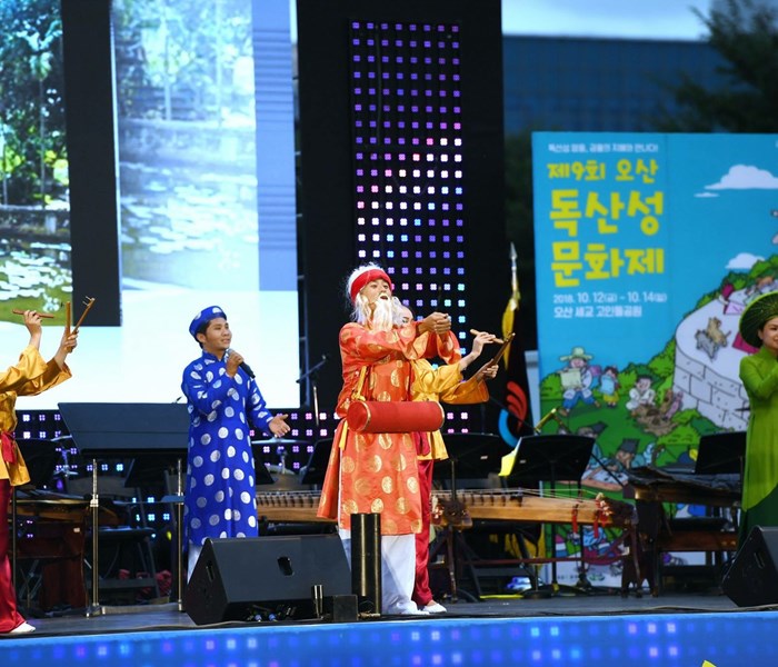 Những ngày văn hóa Hàn Quốc tại Hội An 2018: Quy tụ nhiều nghệ sĩ, nhóm nhạc nổi tiếng - Anh 1