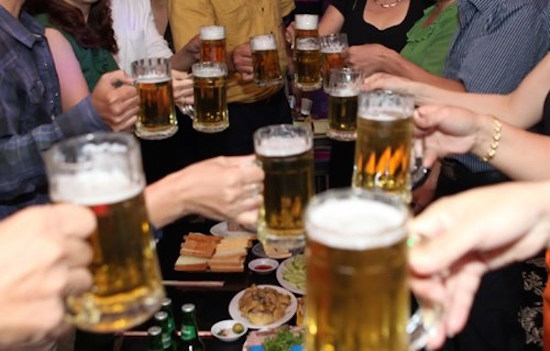 Kỳ họp thứ 6, Quốc hội khoá XIV: Cấm ép buộc người khác sử dụng rượu, bia - Anh 1