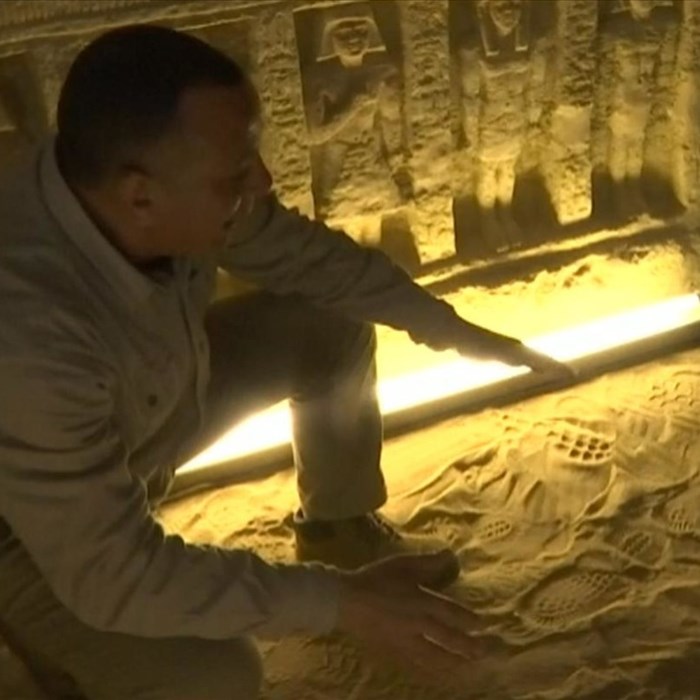 Ai Cập phát hiện ngôi mộ cổ 4.400 tuổi nghi chứa đầy kho báu - Anh 3