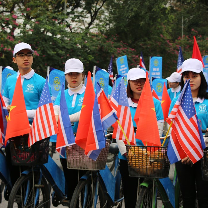 Hà Nội: Diễu hành tuyên truyền nếp sống văn minh trước thềm Hội nghị Thượng đỉnh Mỹ – Triều Tiên - Anh 3