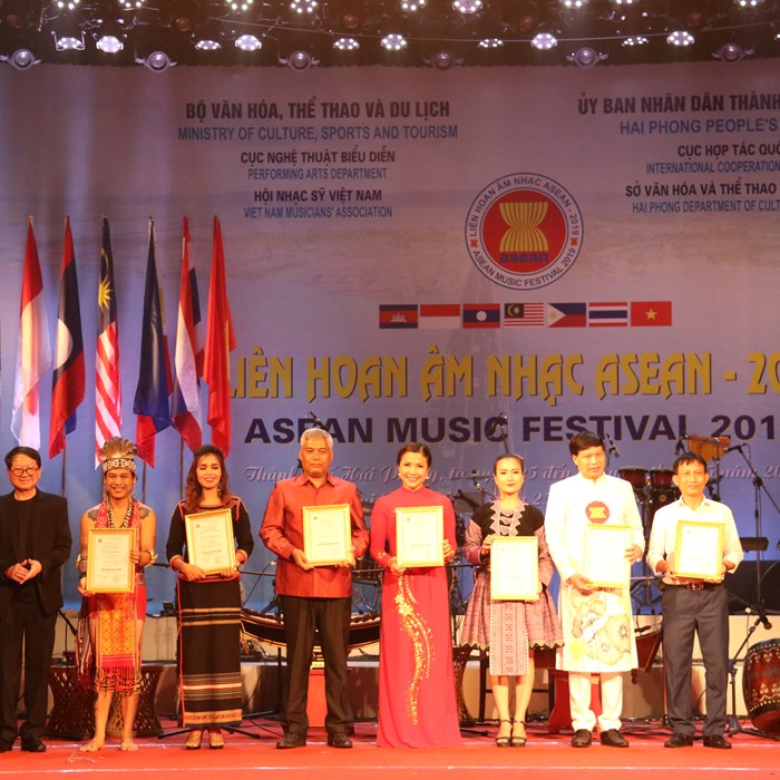 Bế mạc và trao giải Liên hoan Âm nhạc ASEAN - 2019 - Anh 5