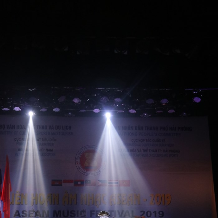 Liên hoan Âm nhạc ASEAN thắm tình hữu nghị và đoàn kết - Anh 4