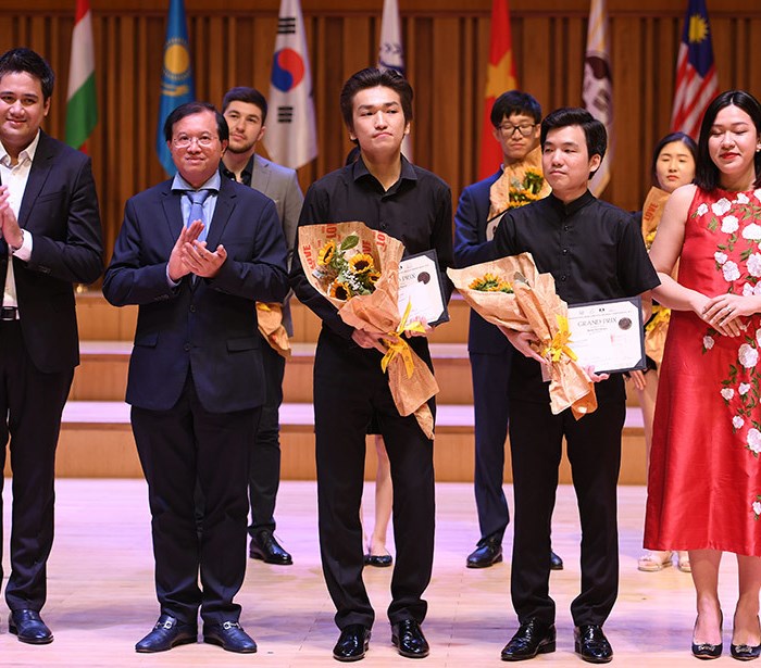 Bế mạc cuộc thi Âm nhạc quốc tế Violon và Hòa tấu thính phòng Việt Nam 2019 - Anh 1