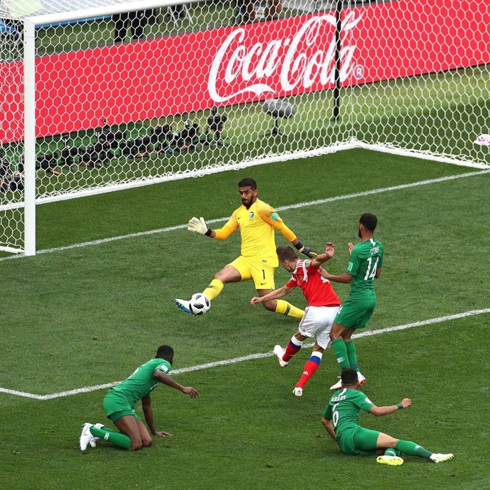 FIFA cáo buộc một kênh truyền hình Ả Rập Saudi phát lậu World Cup - Anh 1