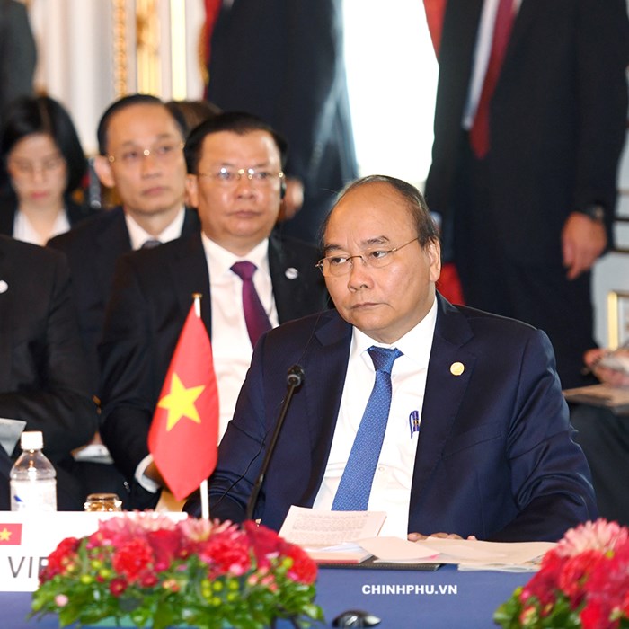 Thủ tướng: Rất nhiều cơ hội từ triển vọng tăng trưởng của Việt Nam - Anh 1