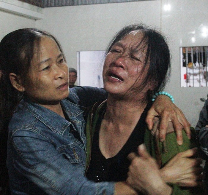 Vụ 4 người bị điện giật chết tại Hà Tĩnh: Sao lại 