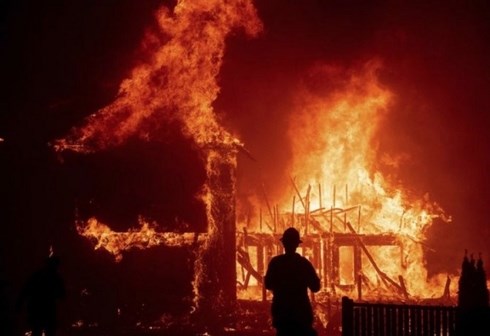 84 người chết và hơn 800 người mất tích do cháy rừng ở California, Mỹ - Anh 1