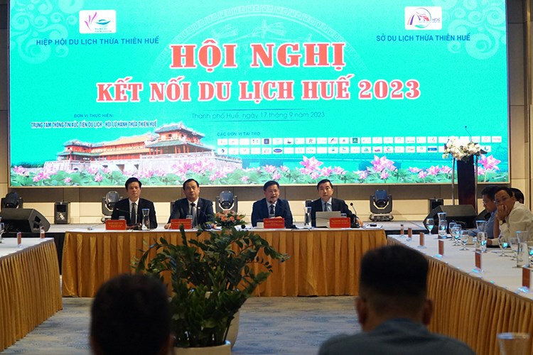 Kết nối để phát triển du lịch Huế - Anh 1