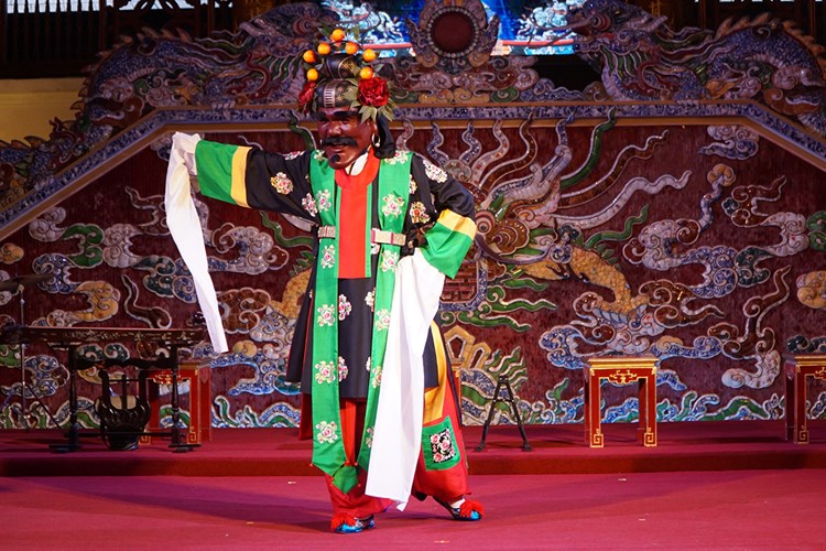 Thừa Thiên Huế đẩy mạnh hợp tác và giao lưu văn hóa nghệ thuật với Hàn Quốc - Anh 7