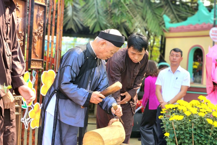 Khai hội làng nghề mộc Kim Bồng, Hội An - Anh 3