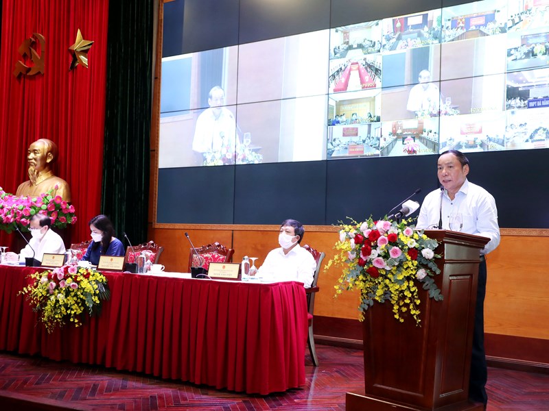 Bộ trưởng Nguyễn Văn Hùng: Hãy nhóm lên ngọn lửa hồng từ trái tim những người làm Văn hoá - Anh 2