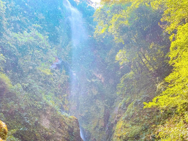 Những thác nước mới lạ ở Lạng Sơn - Anh 3