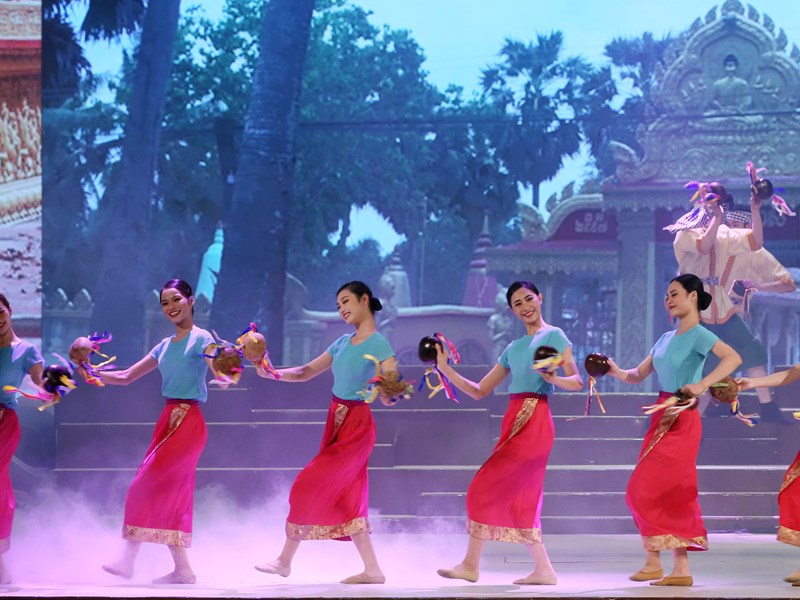 Chương trình nghệ thuật đặc biệt chào mừng Hội nghị văn hoá toàn quốc: Sức sống trường tồn văn hoá Việt - Anh 6