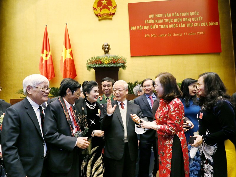 Tổng Bí thư Nguyễn Phú Trọng: Phát huy cao độ những giá trị văn hoá, sức mạnh và tinh thần cống hiến của  người Việt Nam - Anh 10