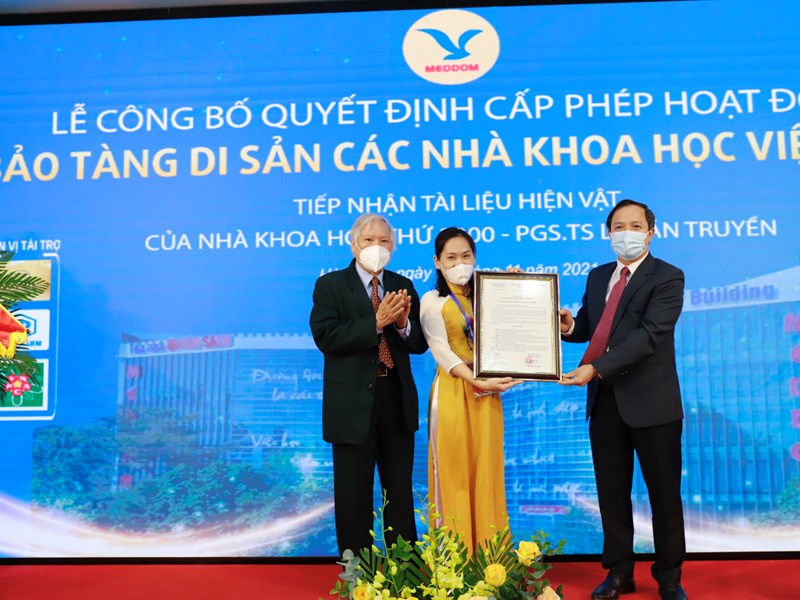 Ra mắt bảo tàng đầu tiên về khoa học và các nhà khoa học Việt Nam - Anh 5