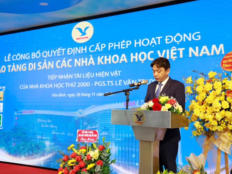 Ra mắt bảo tàng đầu tiên về khoa học và các nhà khoa học Việt Nam - Anh 2