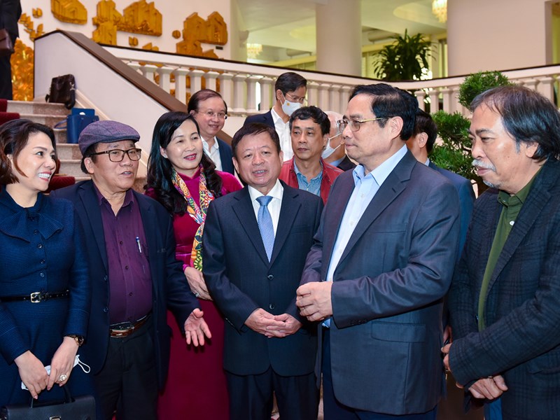 Thủ tướng Phạm Minh Chính làm việc với lãnh đạo Liên hiệp các Hội Văn học nghệ thuật Việt Nam - Anh 3