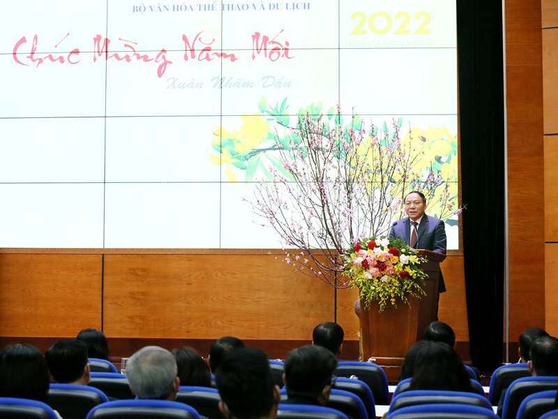 Bộ trưởng Nguyễn Văn Hùng: Nỗ lực để tiếp tục khẳng định vị thế của ngành Văn hoá, Thể thao và Du lịch - Anh 1