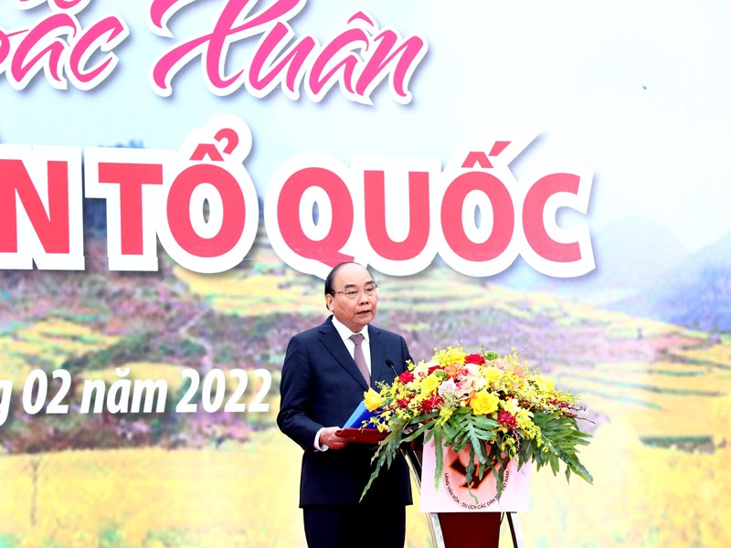 Chủ tịch nước: Nền văn hiến kỳ vĩ của dân tộc Việt Nam được tạo nên bởi 54 dân tộc anh em đoàn kết, gắn bó với nhau - Anh 11