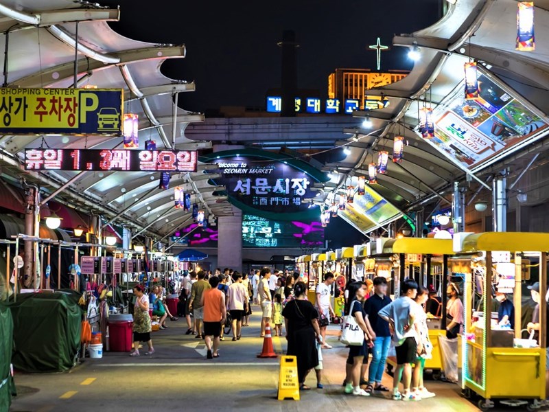 Hàn Quốc công bố chính sách miễn giảm cách ly khi nhập cảnh - Anh 2