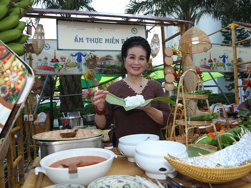 Tinh hoa ẩm thực dân tộc qua bàn tay các nghệ nhân Việt - Anh 5