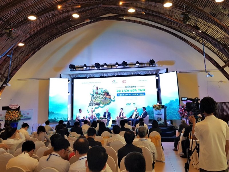 Bộ trưởng Nguyễn Văn Hùng: Các doanh nghiệp du lịch hãy đến với Kon Tum để viết nên thành công của chính mình - Anh 6