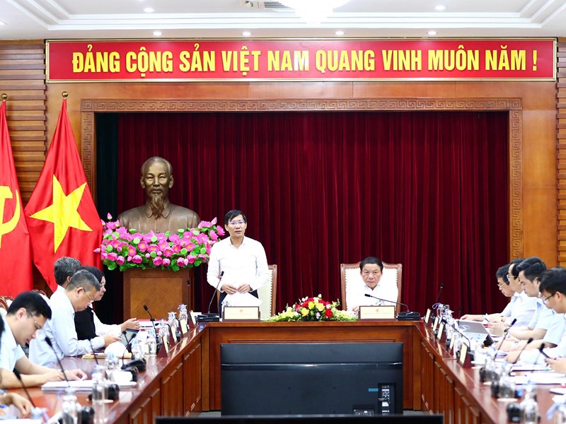 Bộ VHTTDL sẽ đồng hành với Bình Thuận để các sự kiện trong Năm Du lịch 2023 xứng tầm quốc gia - Anh 4