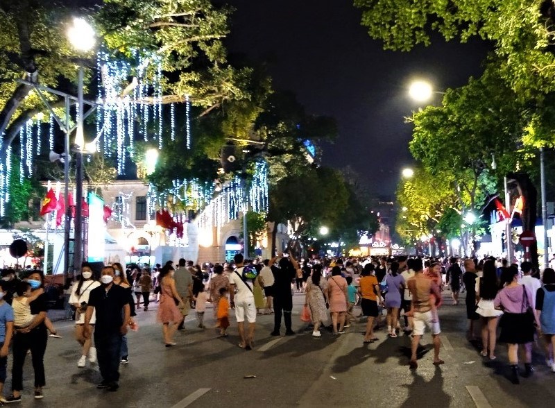 Nhộn nhịp Lễ hội quà tặng du lịch Hà Nội - Anh 3