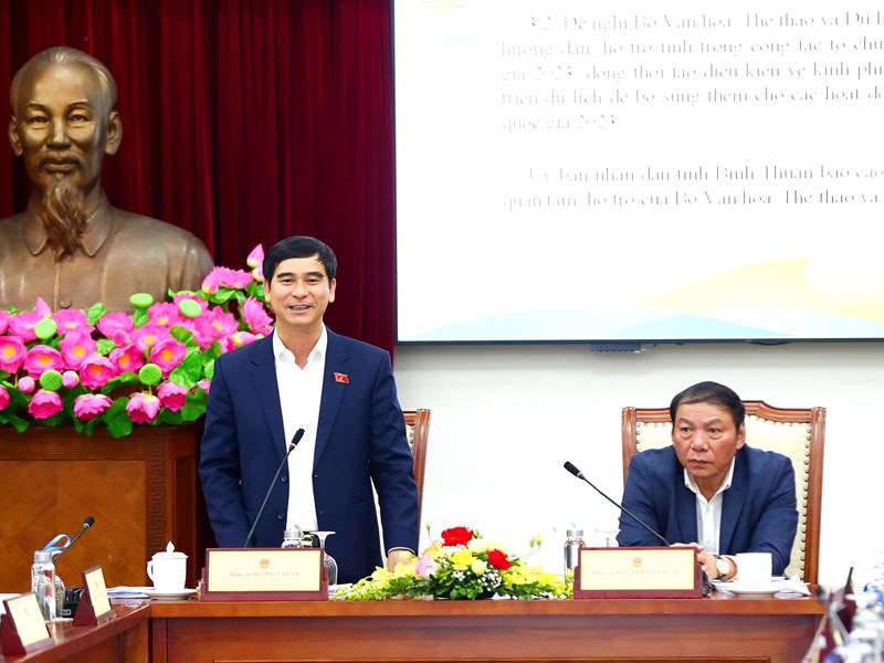 Bộ trưởng Nguyễn Văn Hùng: Đẩy mạnh truyền thông các sự kiện của Năm Du lịch quốc gia 2023 - Anh 3