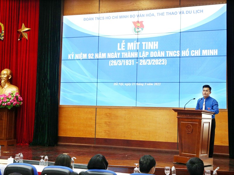 Bộ trưởng Nguyễn Văn Hùng: Tuổi trẻ Bộ VHTTDL phải tràn đầy nhiệt huyết, sẵn sàng lăn xả, cống hiến, phụng sự Tổ quốc và nhân dân - Anh 4