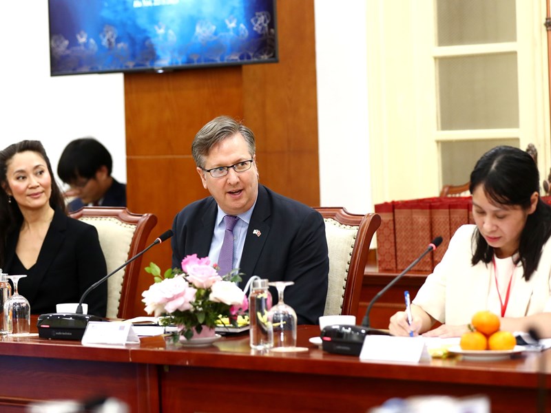 Việt Nam và Hội đồng Kinh doanh Hoa Kỳ - ASEAN: Tăng cường quan hệ hợp tác VHTTDL - Anh 7