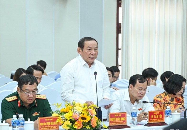 Chủ tịch Quốc hội: Bình Thuận phải chú trọng gìn giữ phát triển văn hoá, gắn văn hoá với du lịch - Anh 3