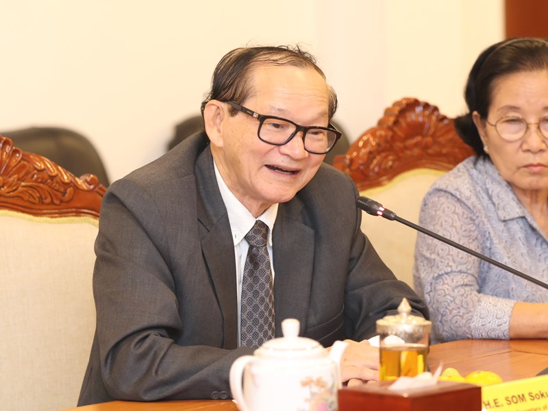 Bộ trưởng Nguyễn Văn Hùng: Văn hóa là sợi dây gắn kết tình hữu nghị Việt Nam  - Campuchia - Anh 3