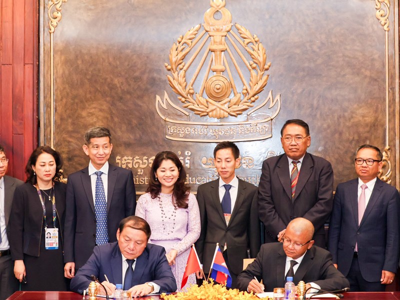 Việt Nam – Campuchia ký kết Thỏa thuận hợp tác thể dục, thể thao: Mở ra trang mới trong sự nghiệp phát triển của thể thao hai nước - Anh 3