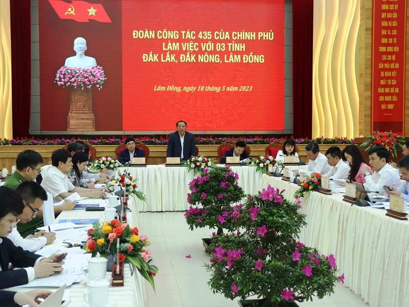 Bộ trưởng Nguyễn Văn Hùng dẫn đầu đoàn công tác Chính phủ làm việc với ba tỉnh Tây Nguyên - Anh 1