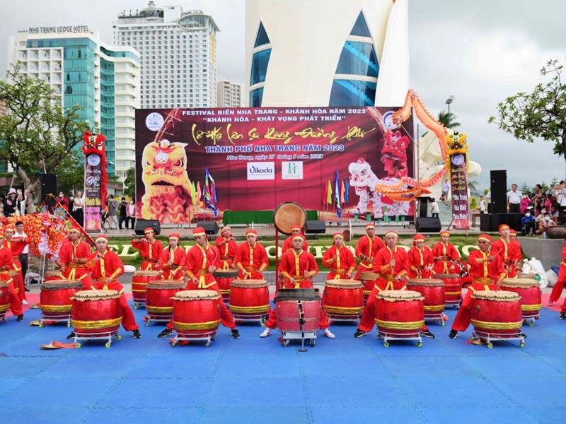 Đặc sắc Lễ hội lân, sư, rồng tại Festival Biển Nha Trang - Anh 2