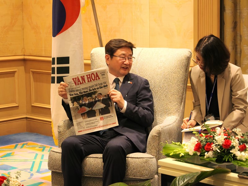 Bộ trưởng Nguyễn Văn Hùng đề nghị Hàn Quốc hỗ trợ truyền thông về gia đình đa văn hóa Việt - Hàn trên Báo Văn Hóa - Anh 3
