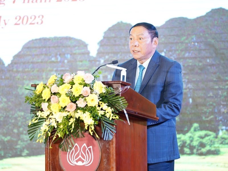 Bộ trưởng Nguyễn Văn Hùng: Việt Nam luôn mong muốn học hỏi kinh nghiệm phát huy giá trị các danh hiệu UNESCO để phát triển bền vững - Anh 1