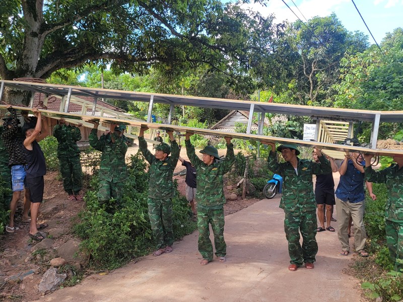 “Cổng chào vùng biên” gắn kết tình quân dân nơi biên giới - Anh 2