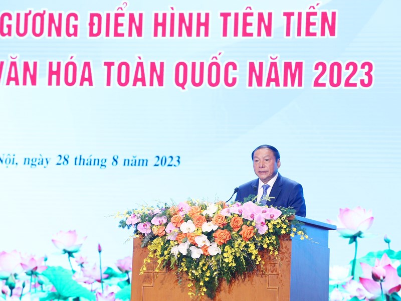 Tuyên dương gương điển hình tiên tiến trong lĩnh vực văn hoá toàn quốc năm 2023: “Từng giọt nước nhỏ thấm vào lòng đất, chảy về một hướng mới thành suối, thành sông” - Anh 6