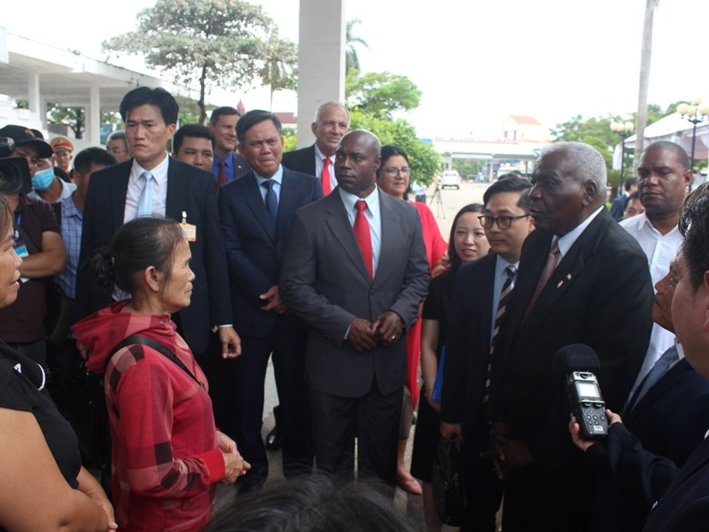 Chủ tịch Quốc hội Cuba thăm và làm việc tại Quảng Bình - Anh 2