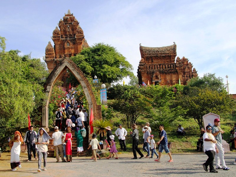 Ninh Thuận: Thu hút du khách bằng giá trị văn hoá độc đáo - Anh 3