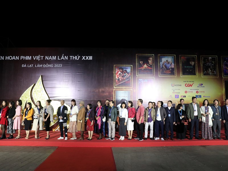 Khai mạc Liên hoan Phim Việt Nam lần thứ XXIII - Anh 6