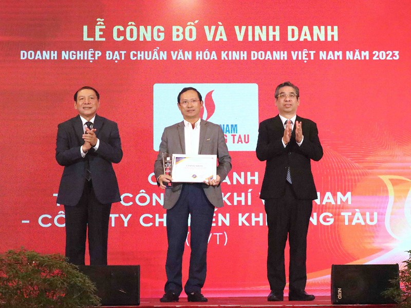 Thúc đẩy xây dựng và gìn giữ văn hoá kinh doanh, định hướng phát triển bền vững cho doanh nghiệp Việt Nam - Anh 3
