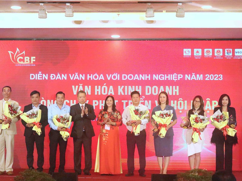 Thúc đẩy xây dựng và gìn giữ văn hoá kinh doanh, định hướng phát triển bền vững cho doanh nghiệp Việt Nam - Anh 6