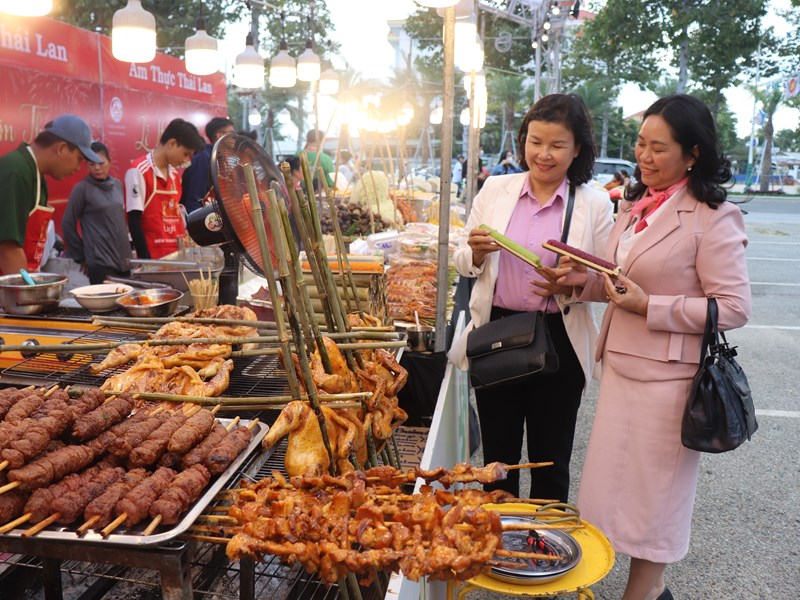 Ninh Thuận: Khai mạc Lễ hội Ẩm thực chào đón năm mới 2024 - Anh 6