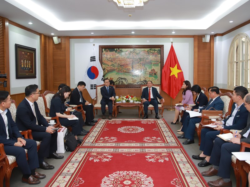 Bộ trưởng Nguyễn Văn Hùng: Nỗ lực nâng tầm quan hệ hợp tác VHTTDL Việt Nam – Hàn Quốc - Anh 3