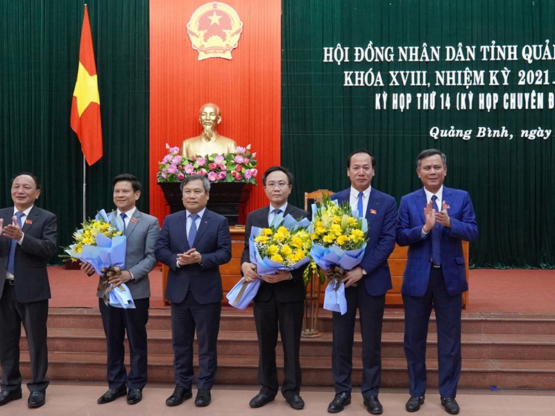 Quảng Bình bầu bổ sung 2 chức danh Phó Chủ tịch HĐND và UBND tỉnh - Anh 1
