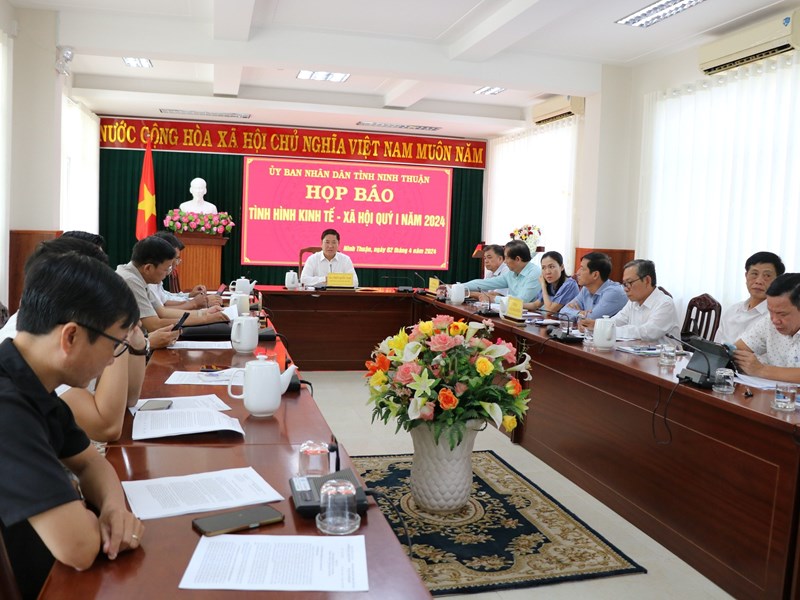 Ninh Thuận:  Khu resort Amanoi sử dụng “chùa” 42.239 m2 mặt nước vịnh Vĩnh Hy - Anh 1