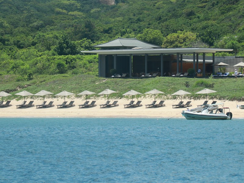 Ninh Thuận:  Khu resort Amanoi sử dụng “chùa” 42.239 m2 mặt nước vịnh Vĩnh Hy - Anh 3